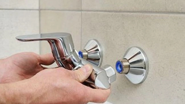 Installation of commercial and office faucet equipment in Fars Installation of commercial and office faucet equipment in Fars